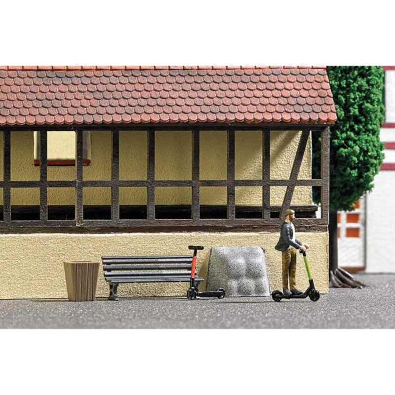 7867 Busch E-Scooter - Action Set -- 2 E-Scooters, Figure, Park Bench, Trash Can and Poplar Tree