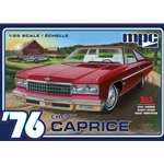 1/25 1976 Chevy Caprice (3 in 1) w/Trailer
