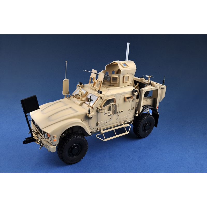 Trumpeter 07413 US M1240 M-ATV MRAP 1:72